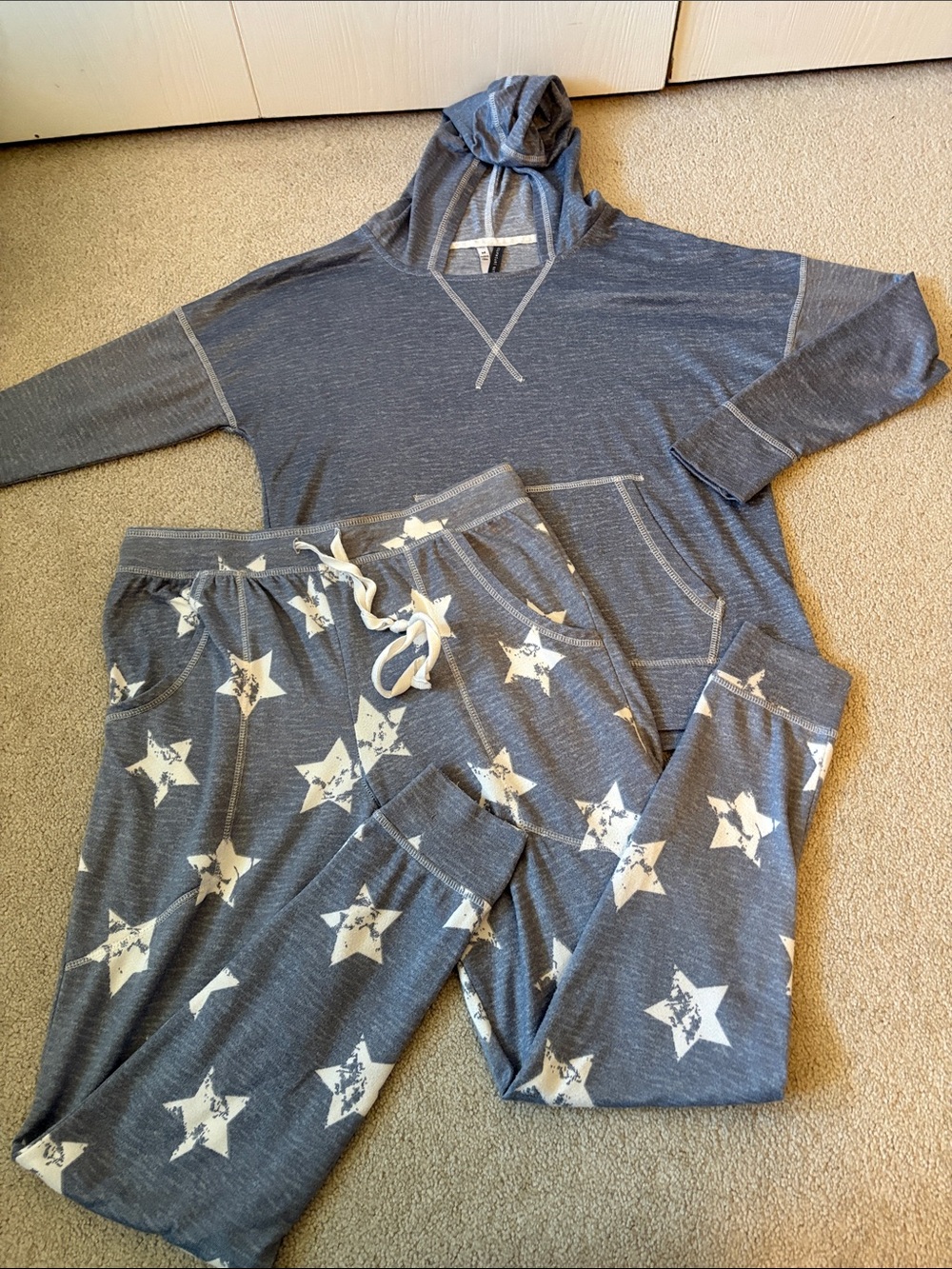 Womens Star-Print Hooded Pajama Set - grey/blue